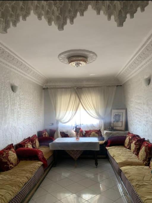 Adorable Apartamento A 8 Min Del Aeropuerto De Casablanca,Wifi Ultra Rapido Y Parking Gratis Derroua Exteriér fotografie